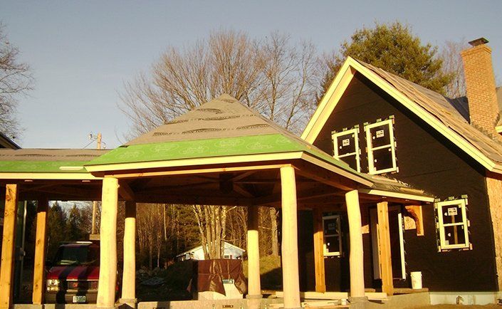 Buyer's Guide to Selecting Your Timber Frame Builder