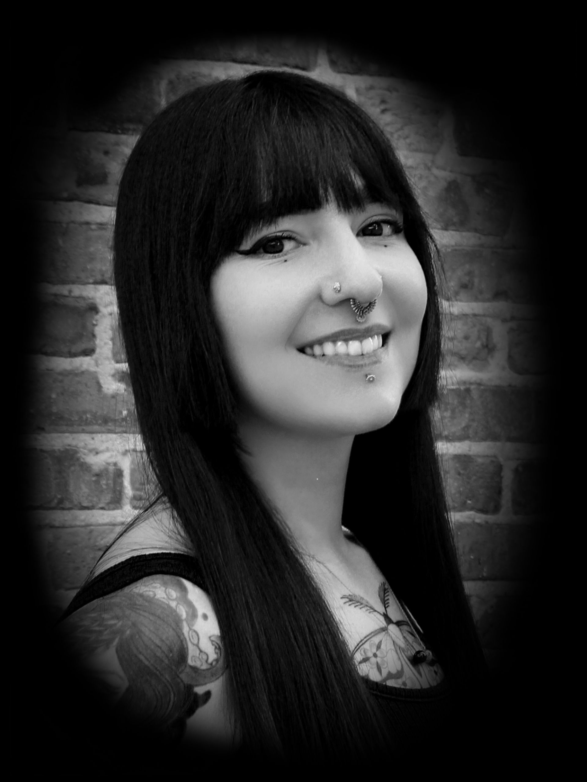 Alyssa Doss piercer