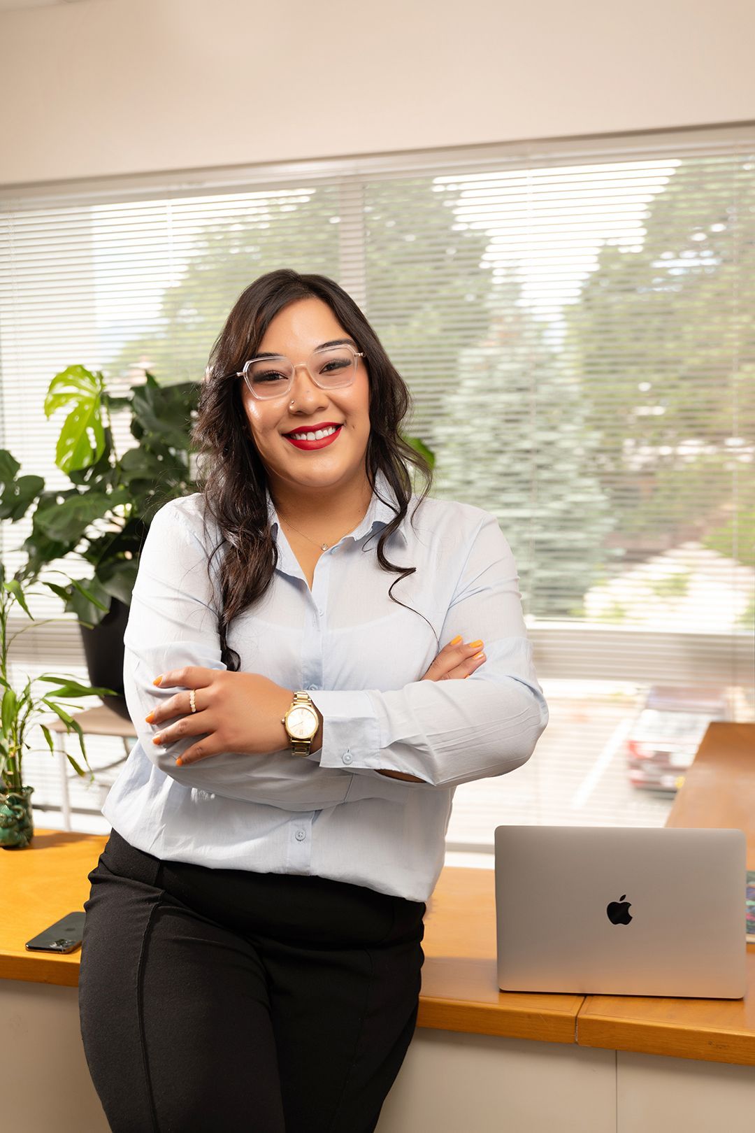 Monserrat Macias, Fundadora