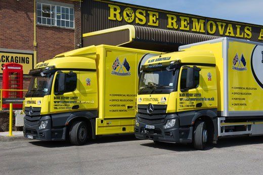 lorries in front of the Rose Removals office4