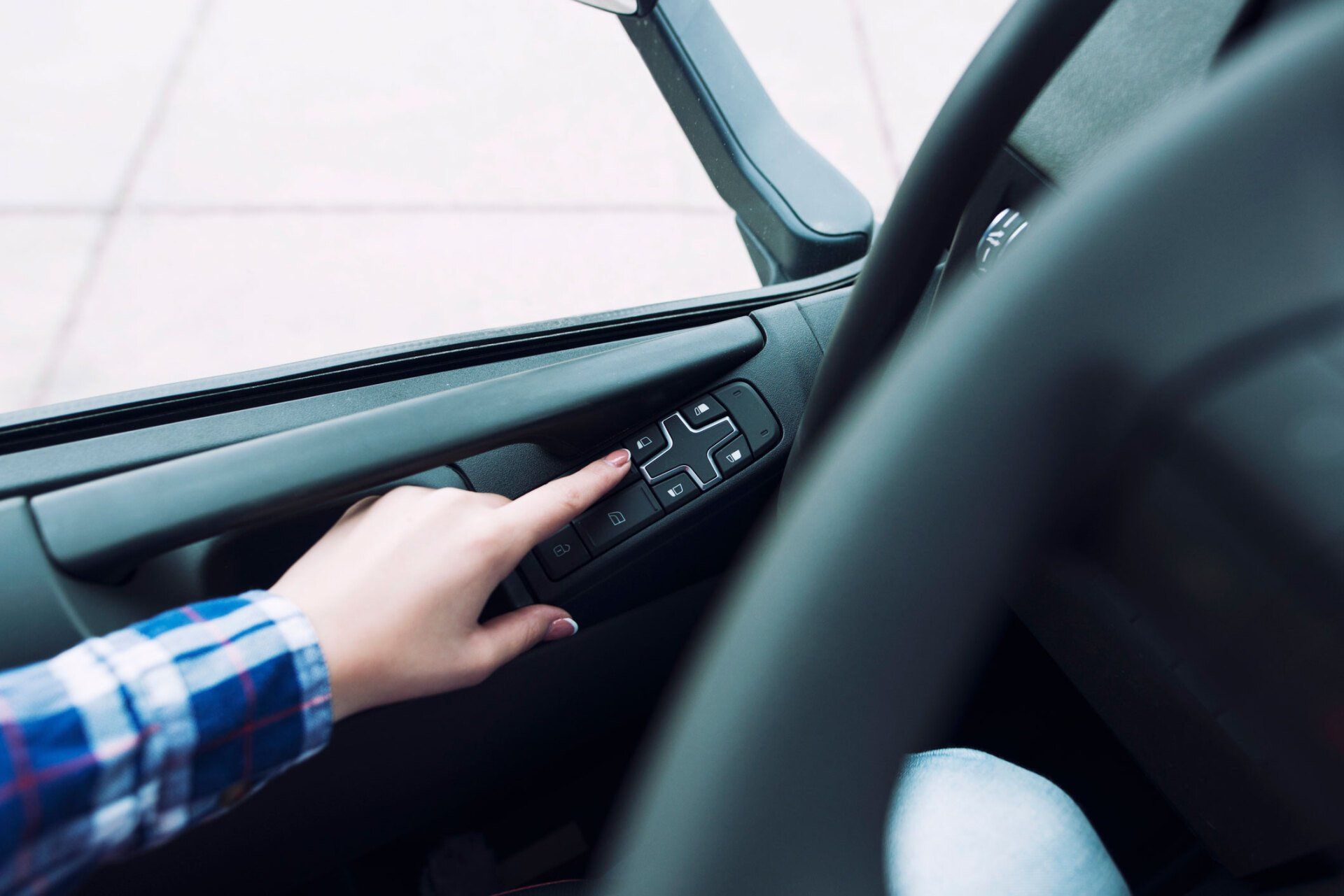 Power windows and lock repairs — Torrance, CA — Sweeney's Custom Muffler Inc