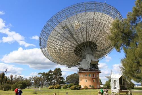 Large Satellite Dish is in the Middle of a Field — Grants Express in Parkes, NSW