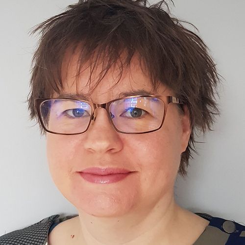Photo headshot of Joanna Kowalski
