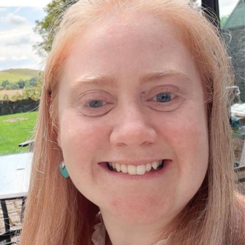 Photo headshot of Rachel Pell