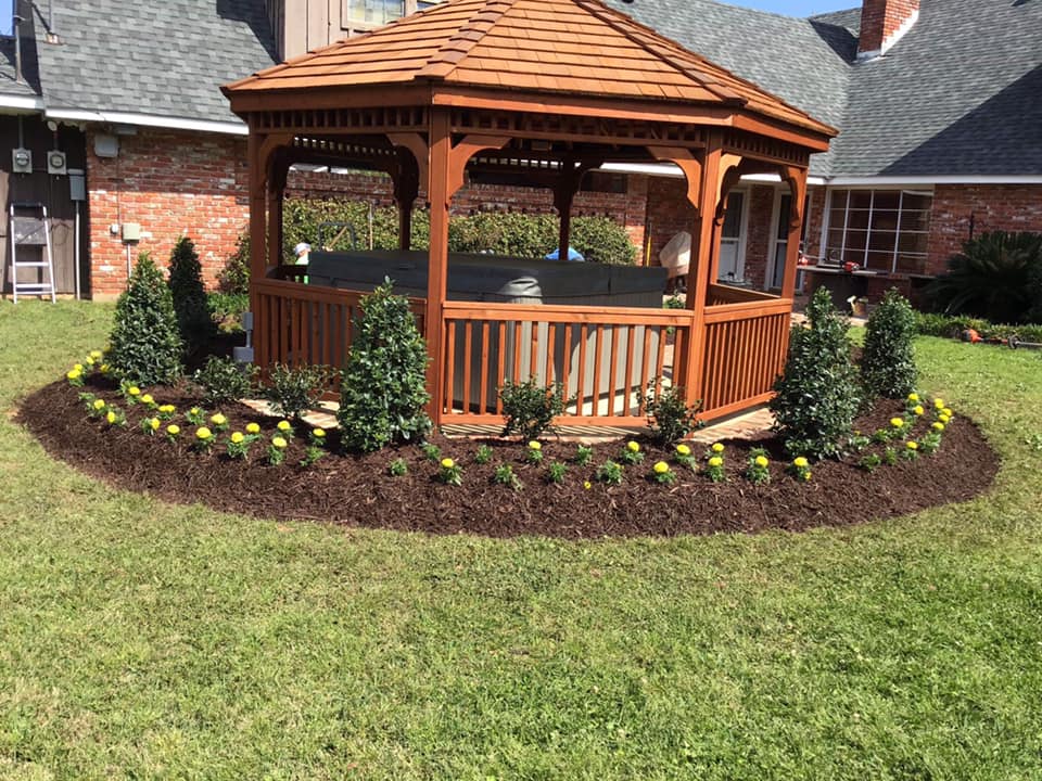 Gallery E Woolf Landscape Alexandria & Pineville, LA