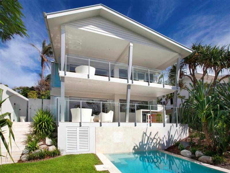 Modern White House Design with Swimming Pool — Maroochydore, QLD — Troy Ware Constructions