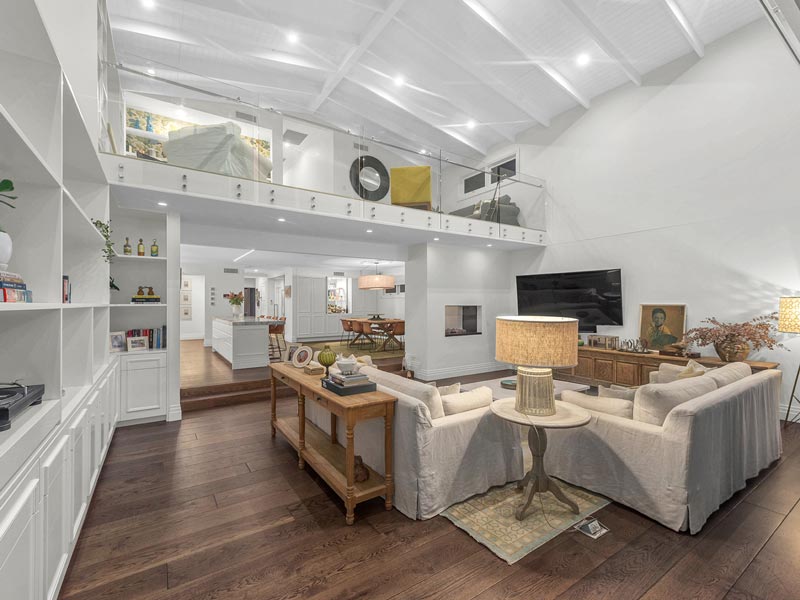 Large Living Area — Maroochydore, QLD — Troy Ware Constructions