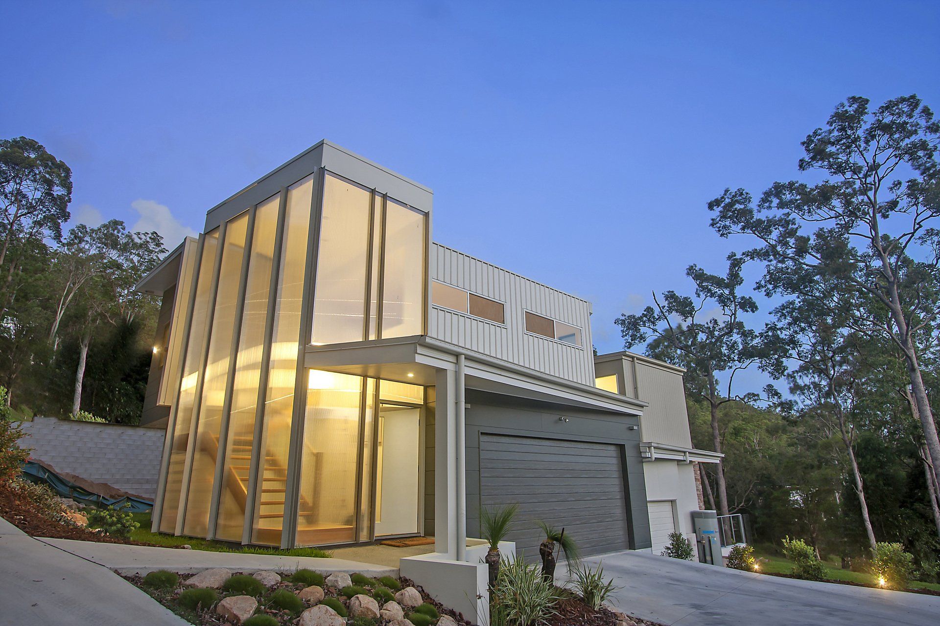 Modern Design House with Garage — Maroochydore, QLD — Troy Ware Constructions