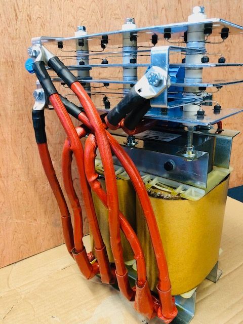 TRASFORMATORI ELETTRICI DA 220 A 12 VOLT