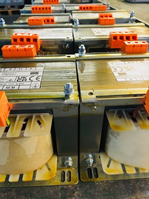 TRASFORMATORI ELETTRICI INDUSTRIALI