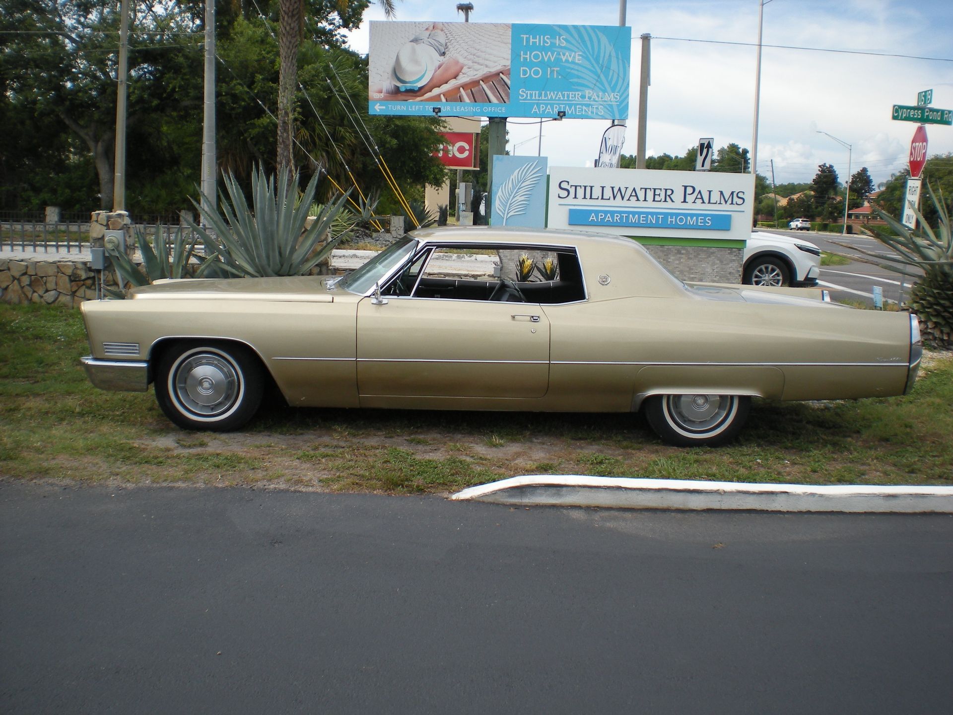 1967 Cadillac Coupe Deville
