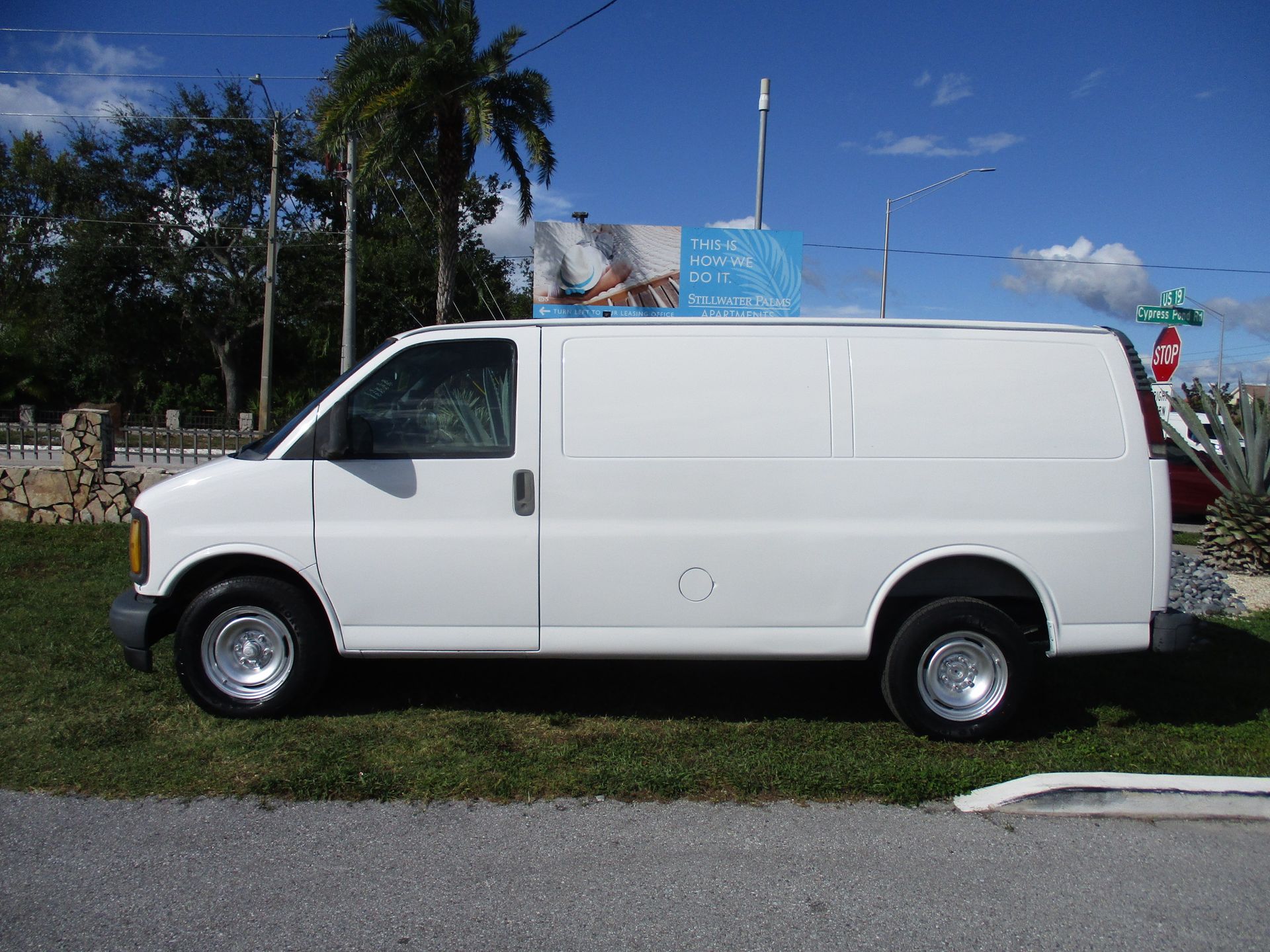 2000 Chevy Express 2500 Cargo Van