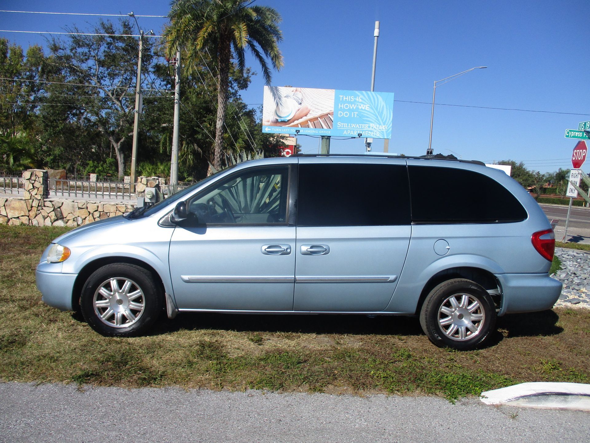 2006 Chrysler Town & Country