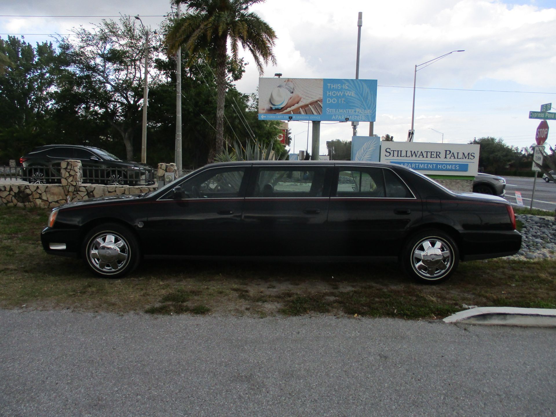 2004 Cadillac DTS Limo