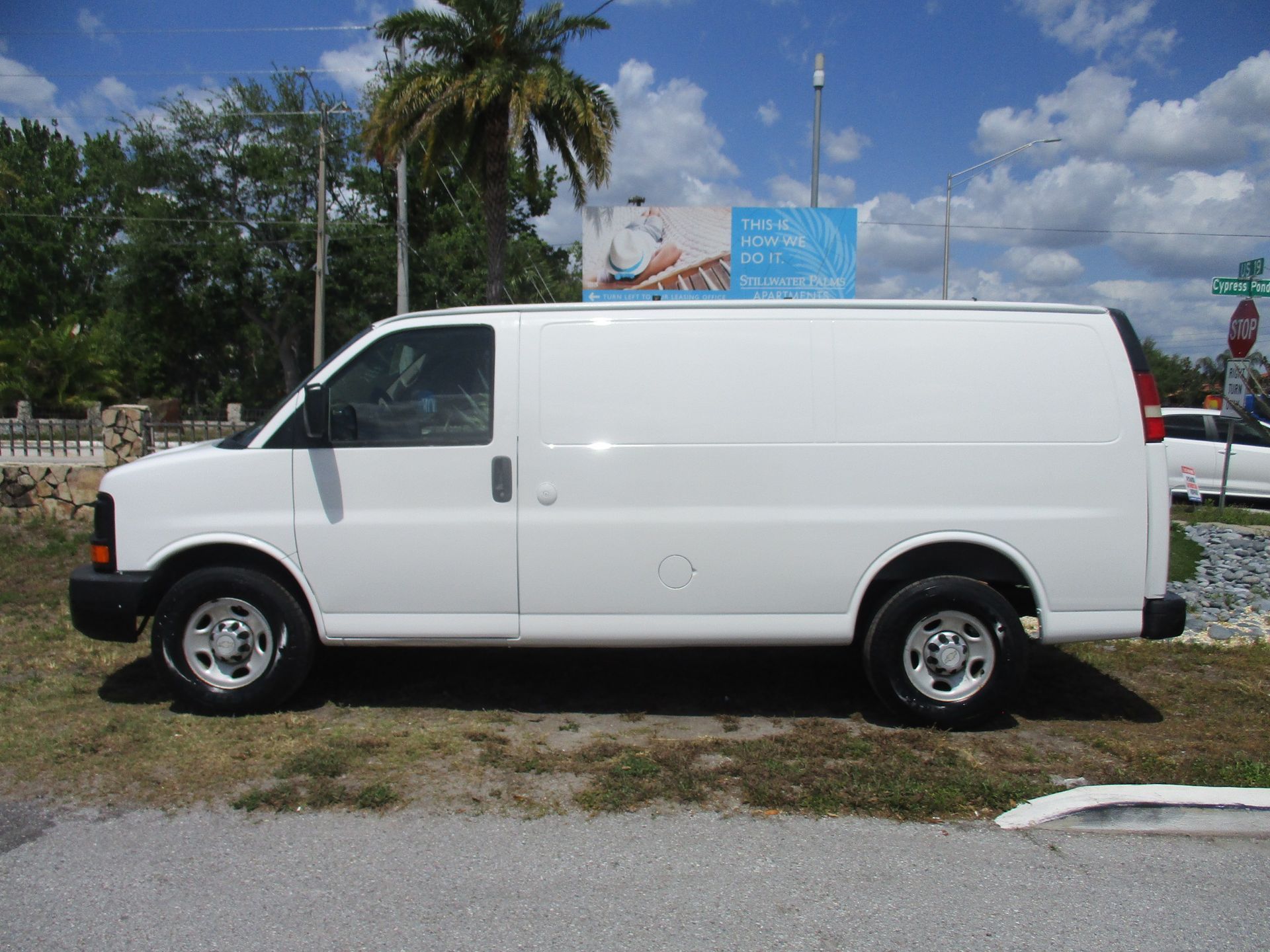 2011 Chevy Express G2500 Cargo