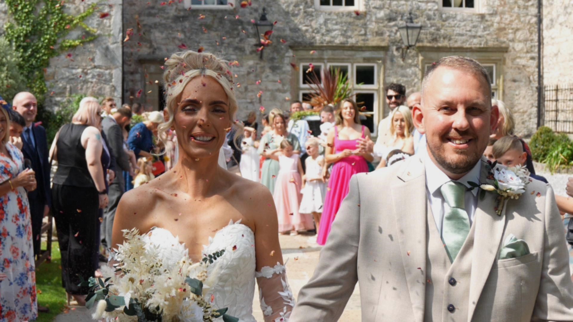 Wedding videographer Faenol Fawr