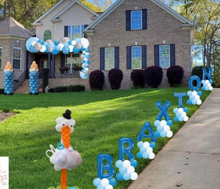 balloon_decorations_baby_shower_while_social_distancing