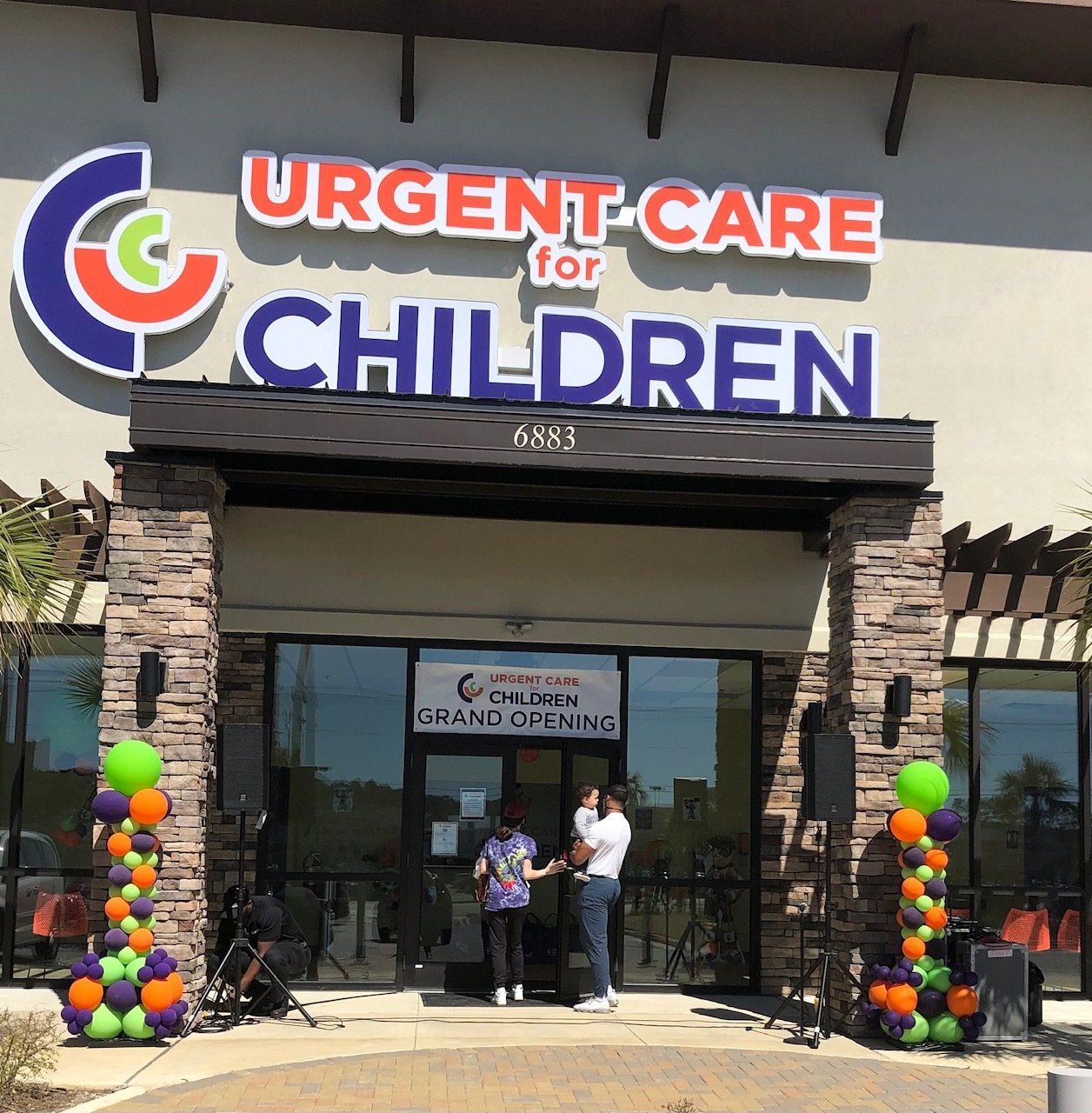 Company Grand Opening Celebrated with Balloon Display