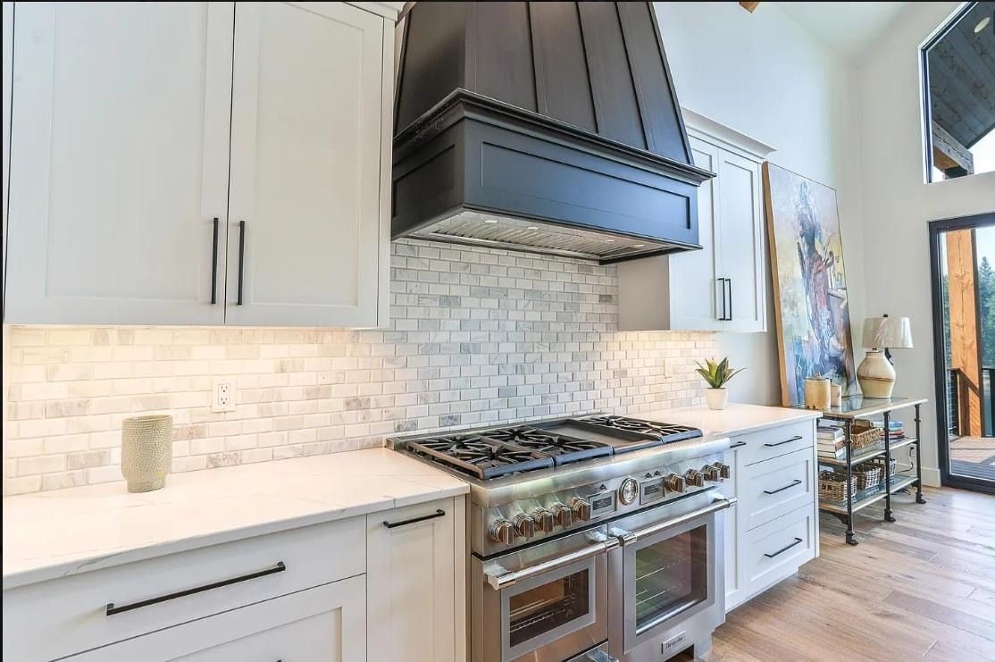 Freeze Furniture & Manufacturing Inc. Spokane, Washington