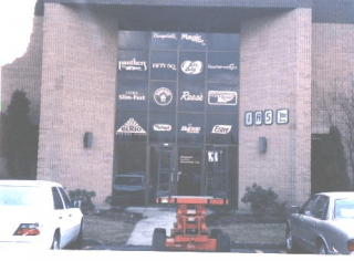 Logo in Windows — Horizon Signs — Neshanic Station, NJ