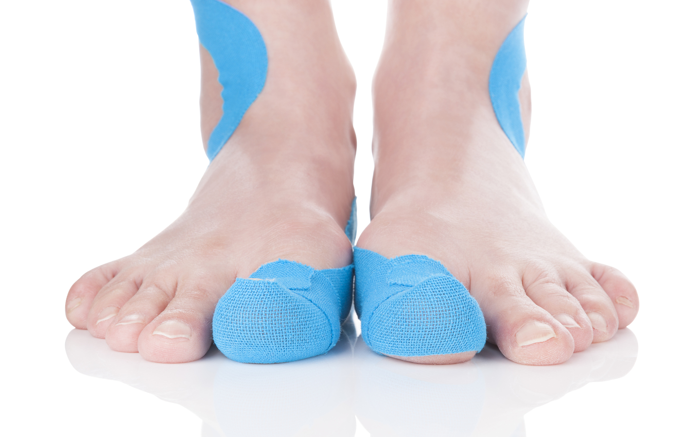 Kinesio Taping on feet to enable to run London Marathon