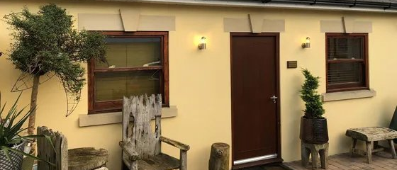 Parkstone Osteopaths in Poole Dorset - Andy Caughey Sport Injury Osteopathy