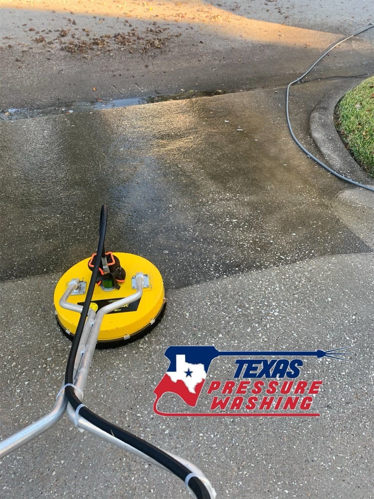 Soft Washing concrete in Houston Texas