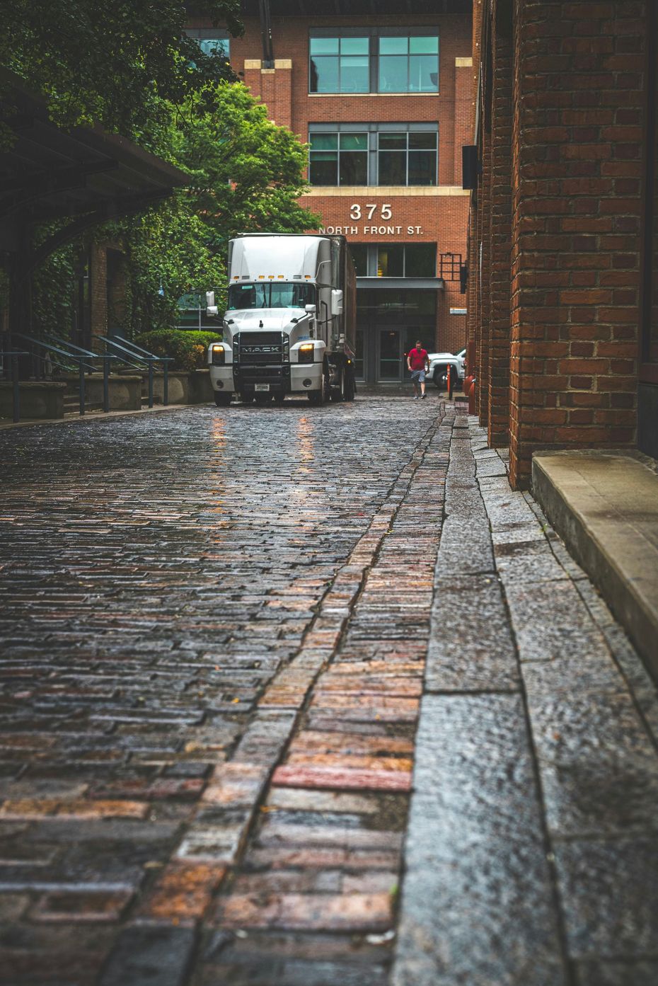 Image of a road in columbus ohio