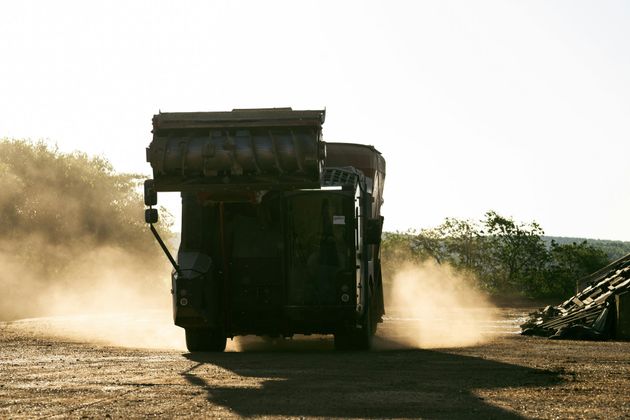 Image of a truck on a dusty construciton site