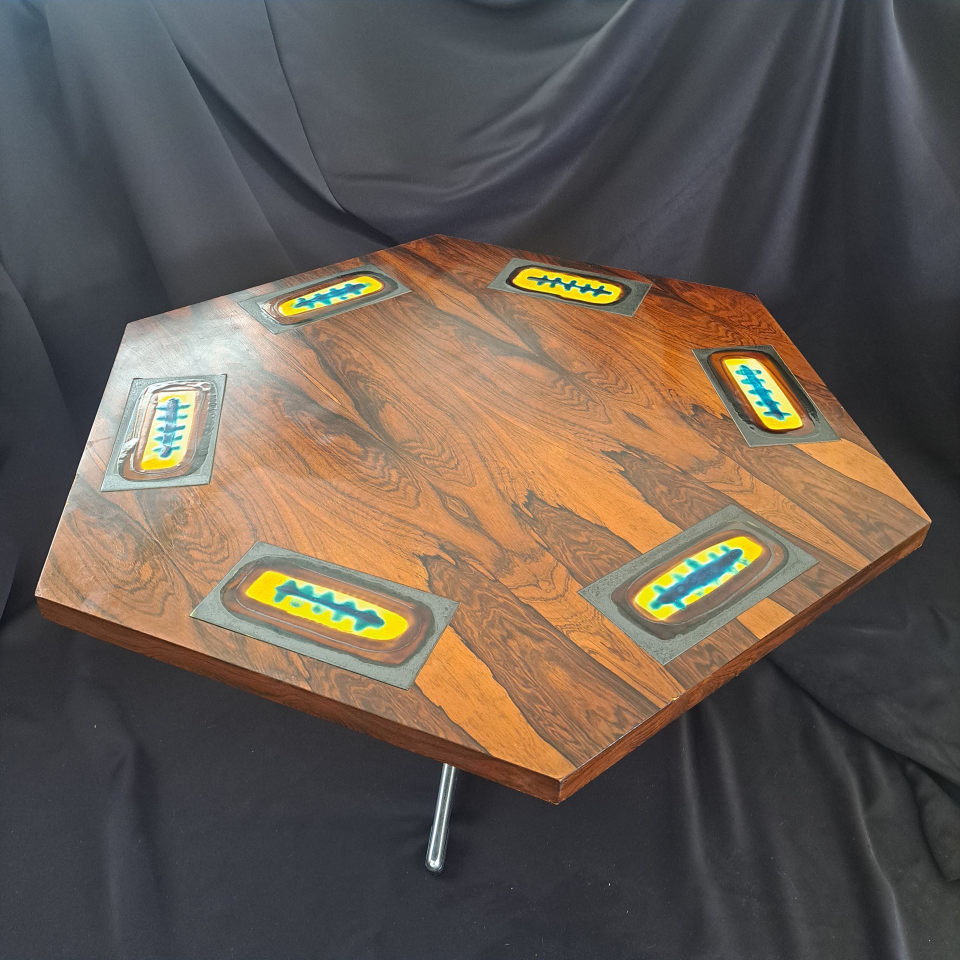 Mid-Century Moderne salontafel met keramische inleg
