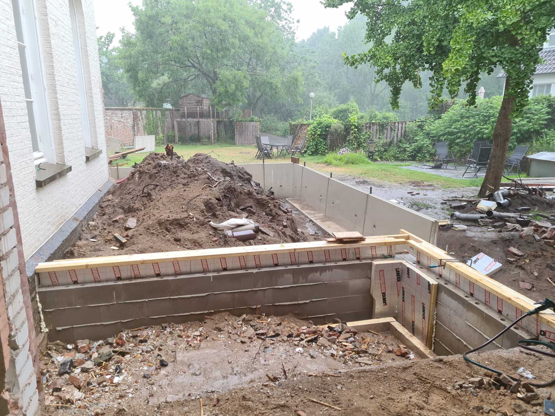 Keerwanden plaatsen Den Bosch