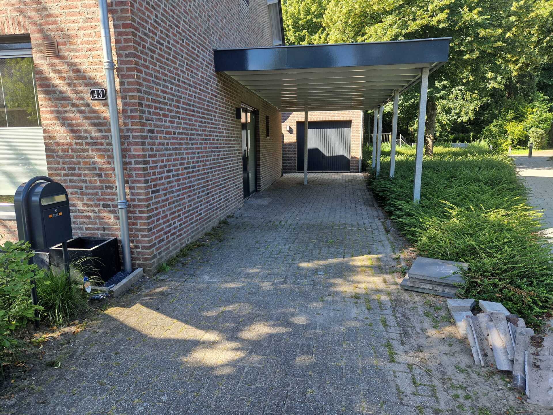 Oprit bestraten Sint-Michielsgestel