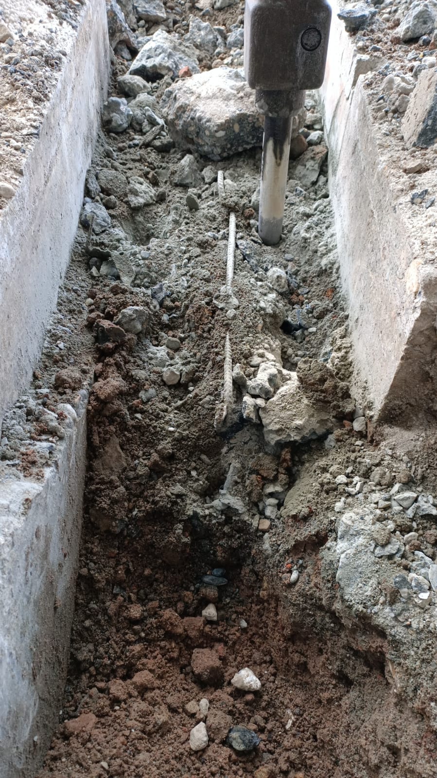 Sleuf hakken minigraver