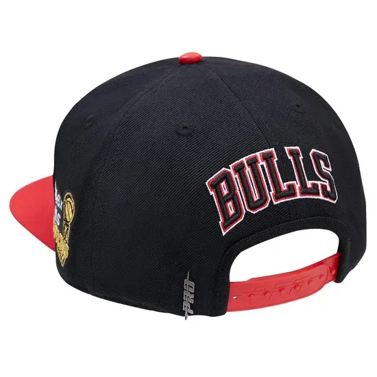 Pro Standard NBA Chicago Bulls Retro Classic Logo Snapback