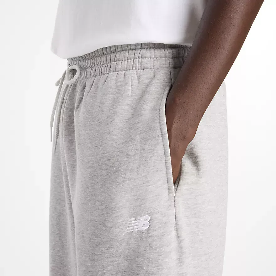 New Balance-Sports Essential Fleece Pants