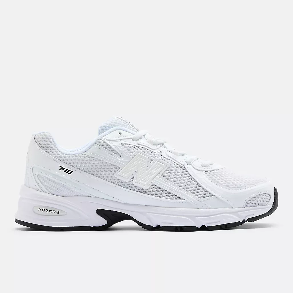 New Balance- NB White with NB 103 white
