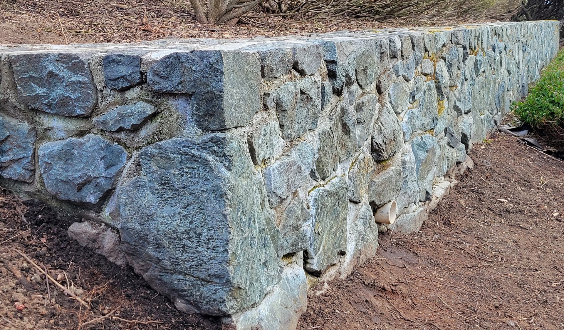 Mississauga Retaining Walls - Blast Rock Retaining Wall