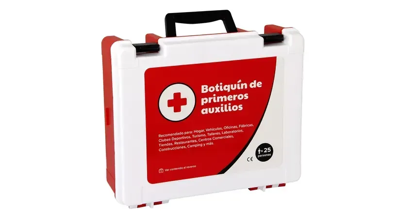 Botiquín de primeros auxilios de color blanco y rojo con asa y texto en español.