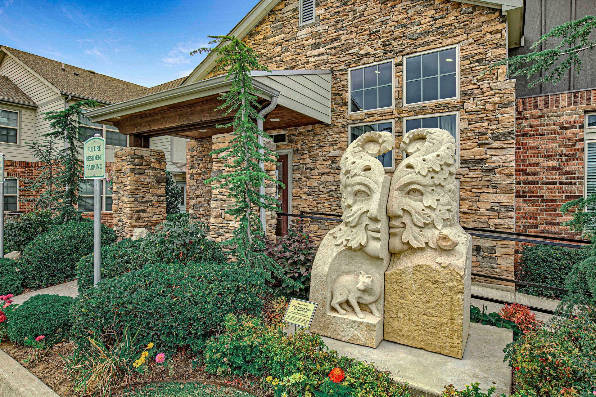 clubhouse exterior 2