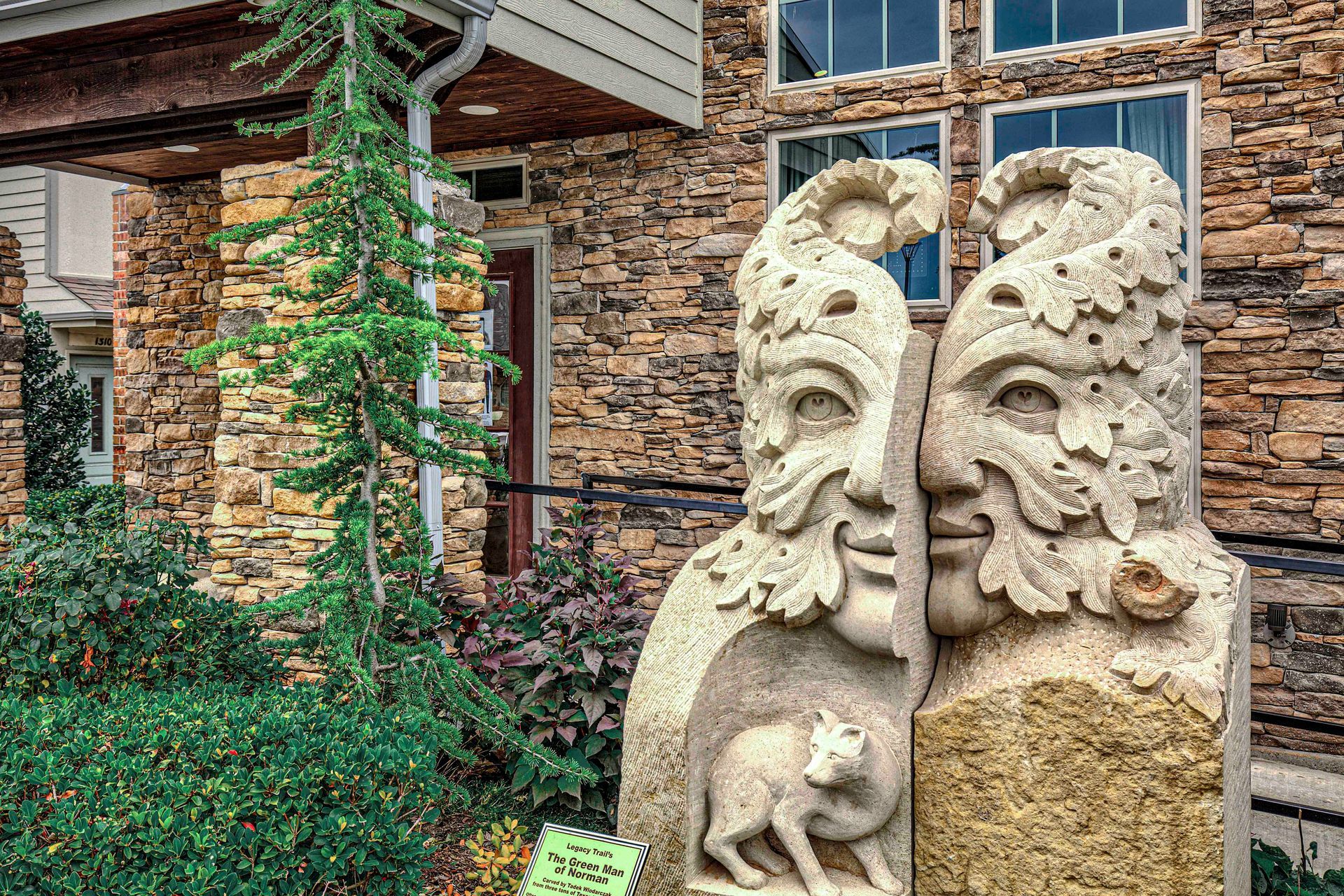 clubhouse exterior 3