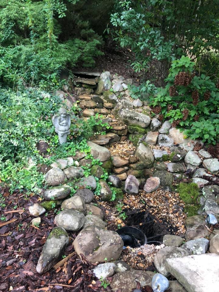 Falls with No Water — Newnan, GA — Aqua Gardens