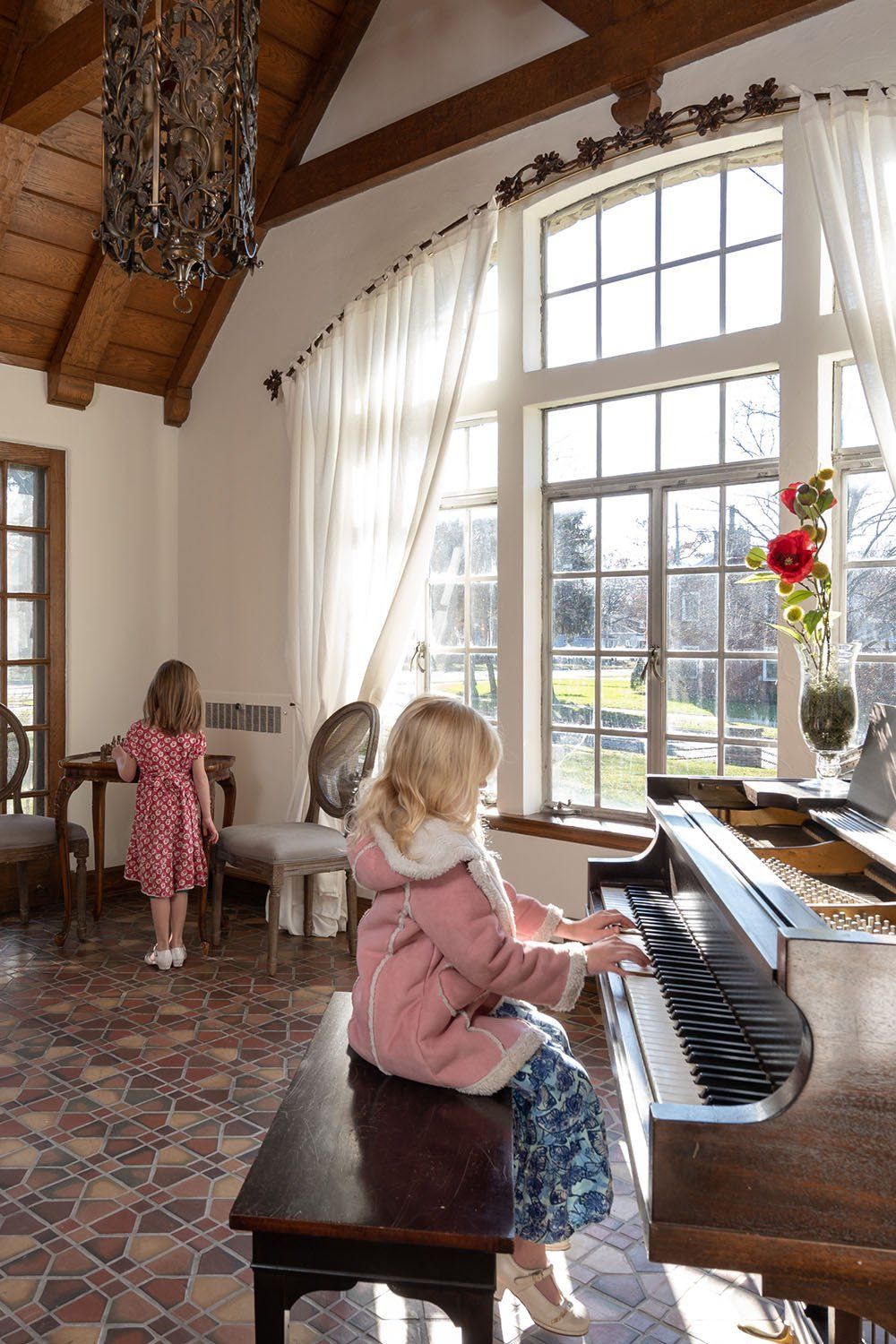 Lion House interior 9