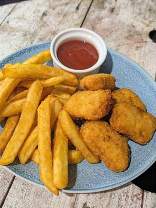 Chicken Nuggy With Chips — Fresh Seafood In Warana, QLD