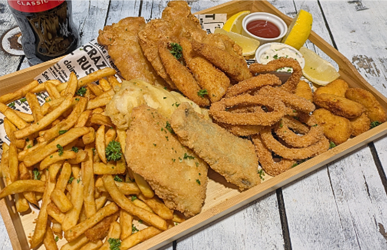 Family Basket — Fresh Seafood In Warana, QLD