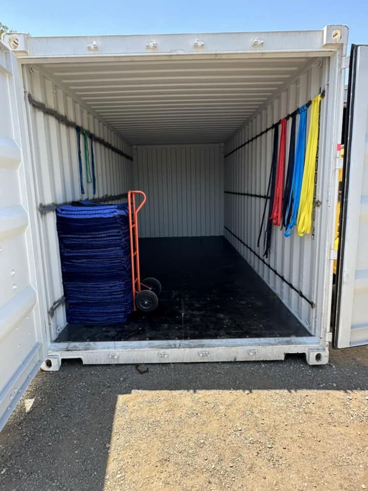 Empty White Storage Container — Gantic Removals & Storage in Tivoli, QLD