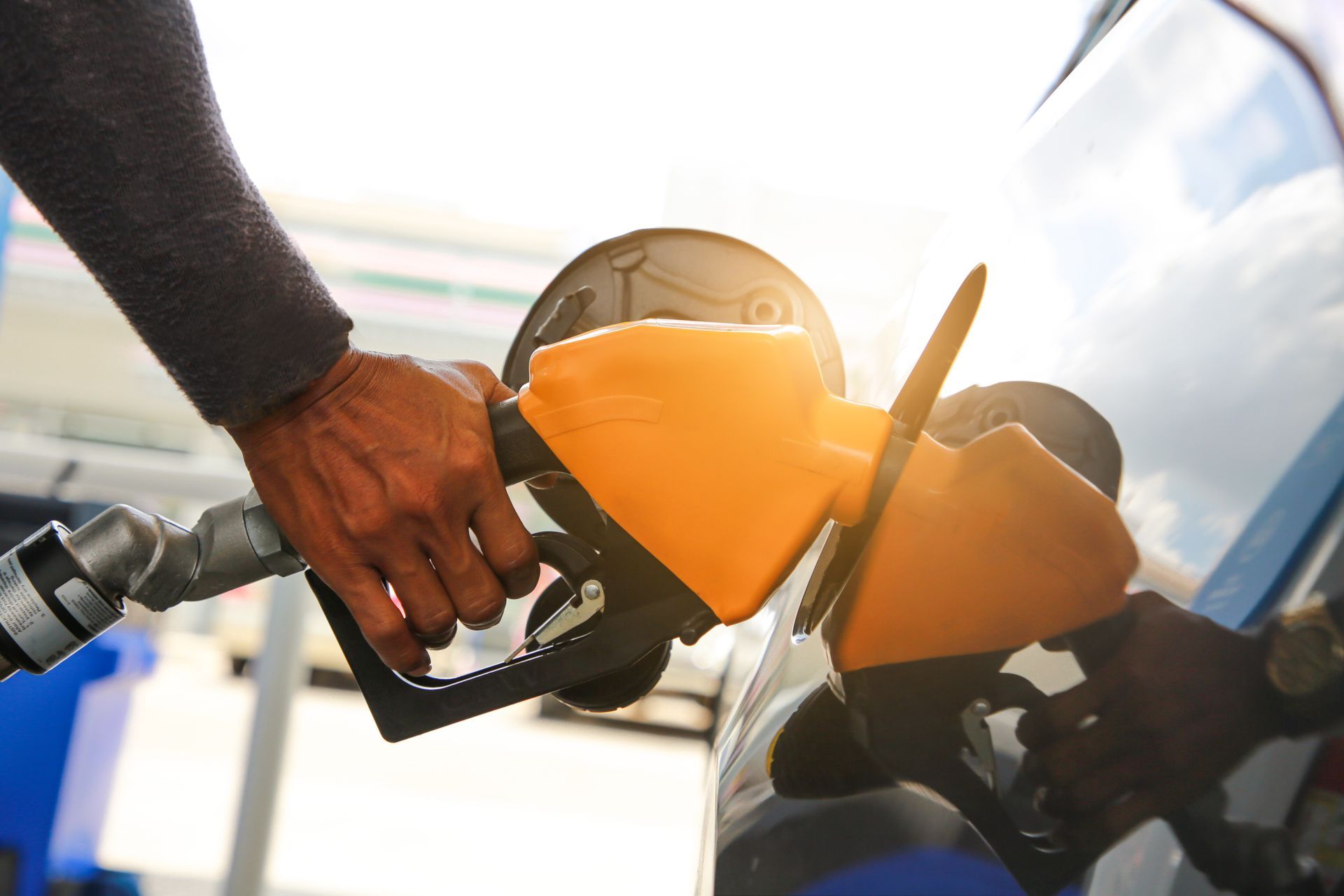 Navigating Gas Prices and Saving Money in West Memphis | TDC Automotive LLC