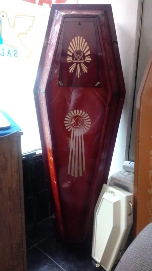 Urnas simples com visor e sem visor