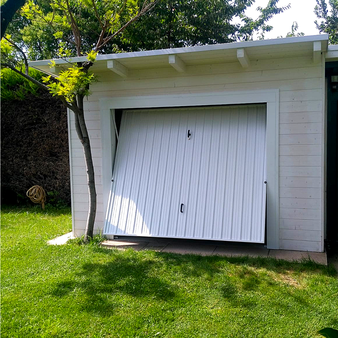 porta basculante in acciaio zincato