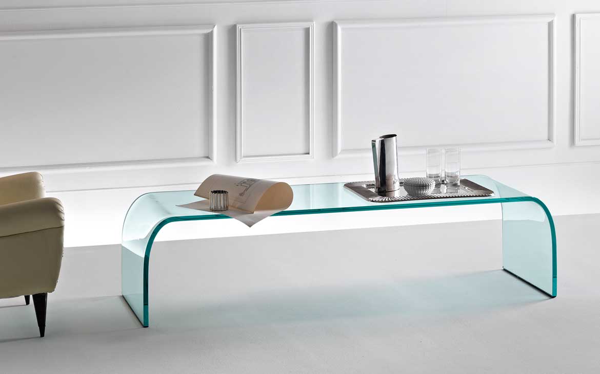 tavolino in vetro stile moderno