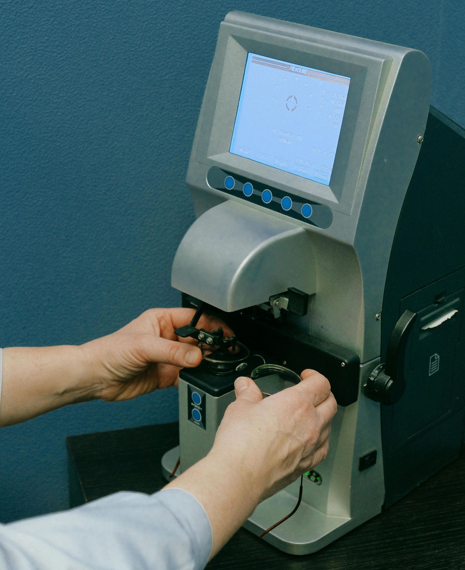 Eye doctor equipment Eye doctor equipment